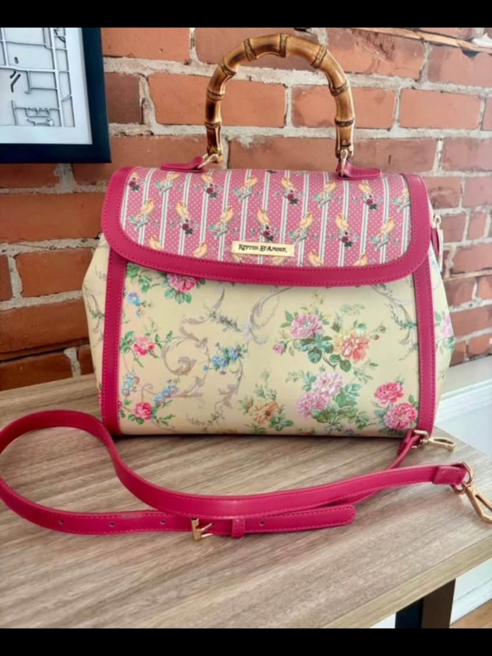 Handbag and scarf set - Picture 2 of 5